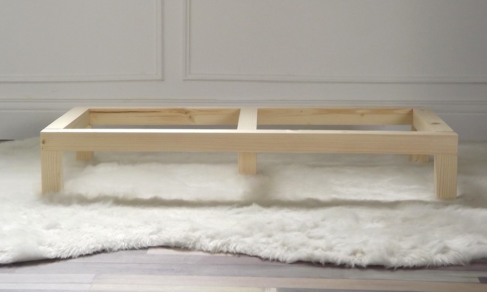 Les pieds, support double, pour les Mehliebox des meubles
